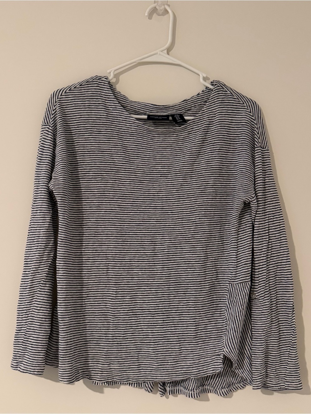 Adrienne Vittadini Blue & White Striped 100% Linen Blouse Women’s Adrienne Vitt